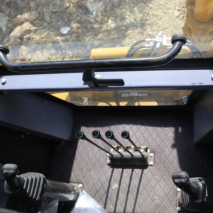 4×4 Compact Tractor Loader Backhoe